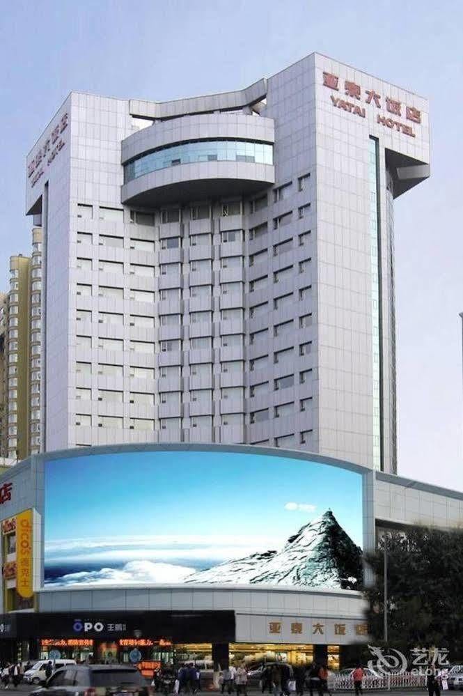 Changchun Ya Tai Hotel Luaran gambar