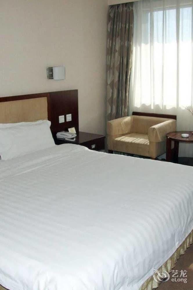 Changchun Ya Tai Hotel Luaran gambar